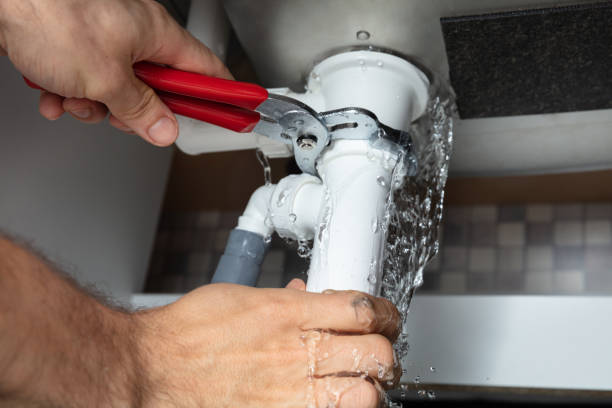 Best Commercial water damage restoration  in Clarksville, IA